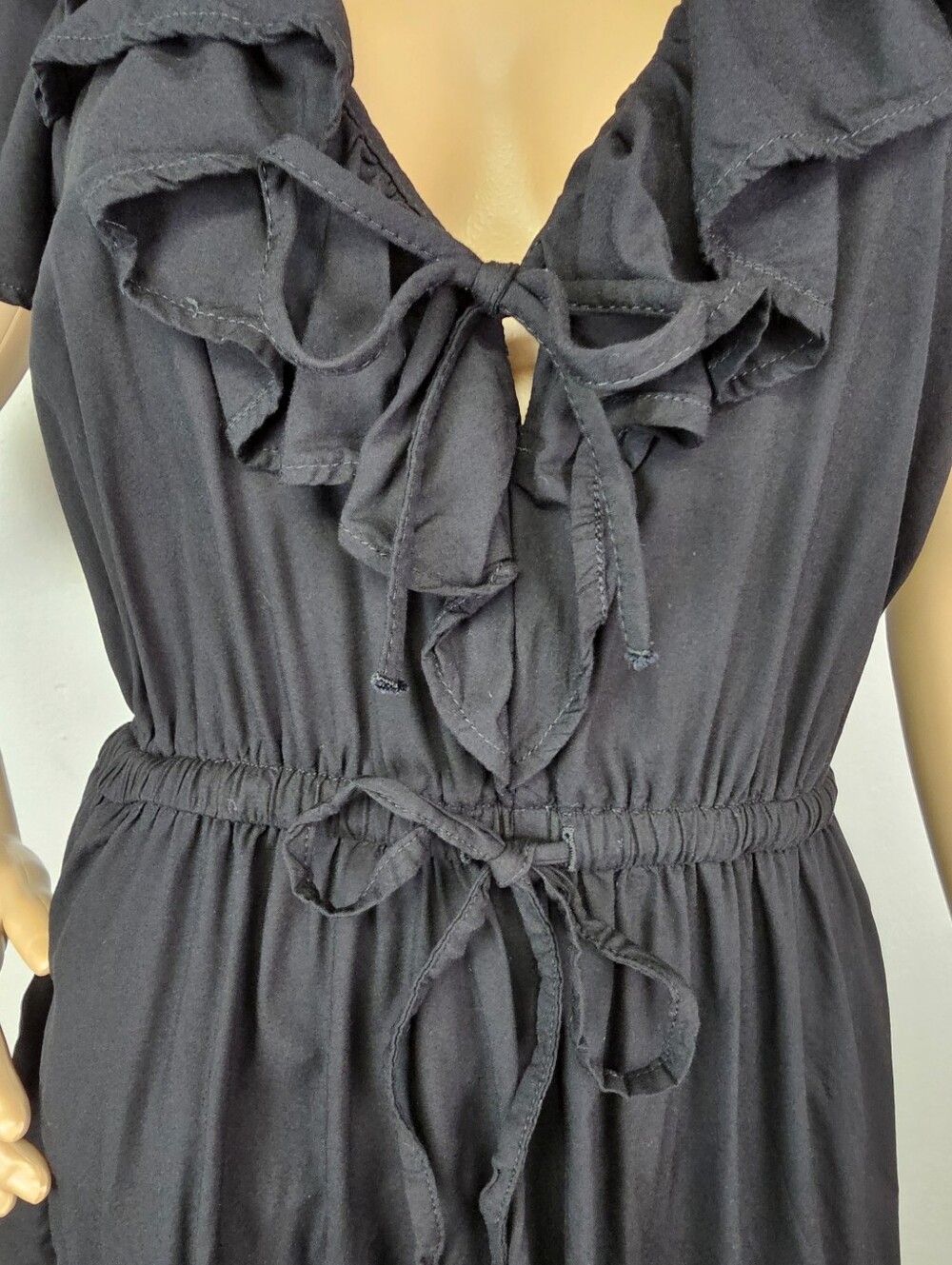 Old Navy Mini Dress Black Ruffle Elastic Tie-Waist Sz M Whimsy Romantic Country - Picture 3 of 7